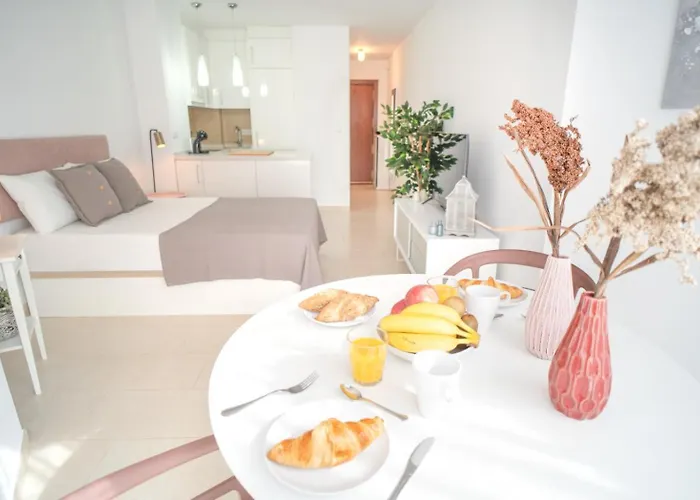 Sun By 10tosea Fuengirola