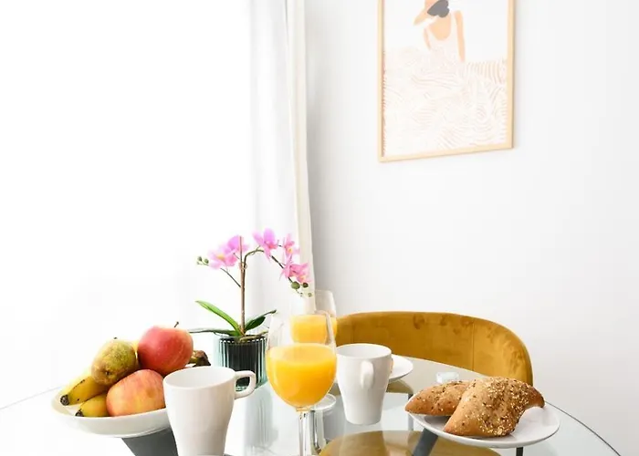 Sun By 10tosea * Fuengirola