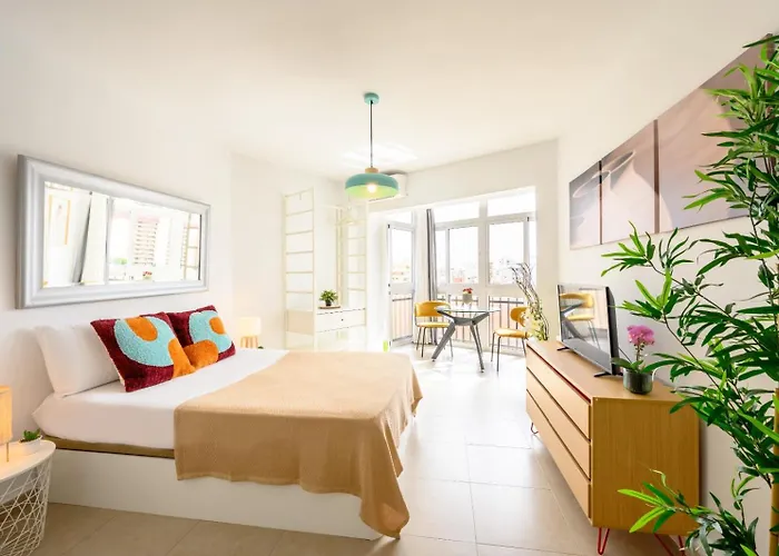 Sun By 10tosea Apartment